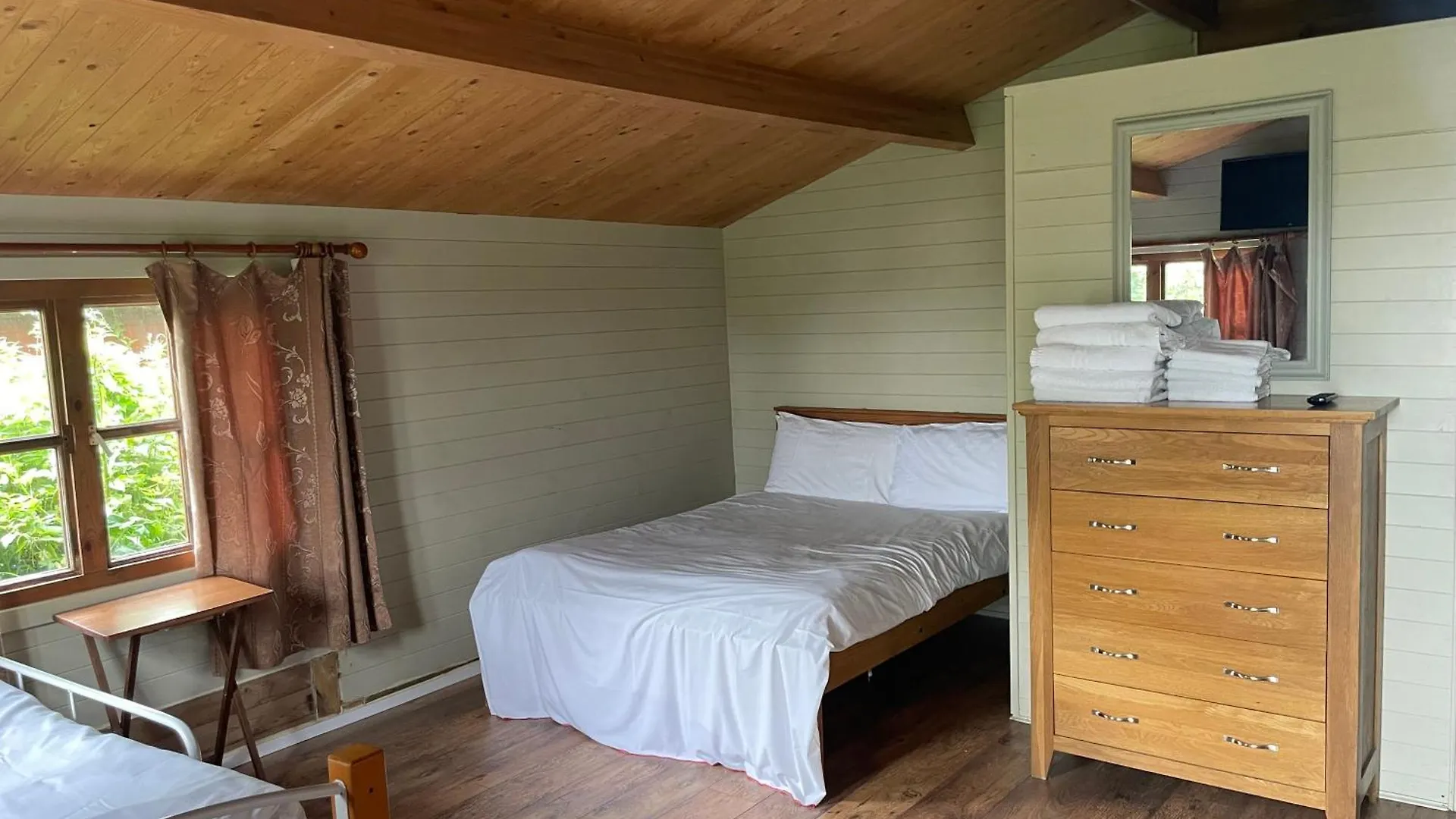 Bridge Farm Guesthouse Rooms Dundry Guest house