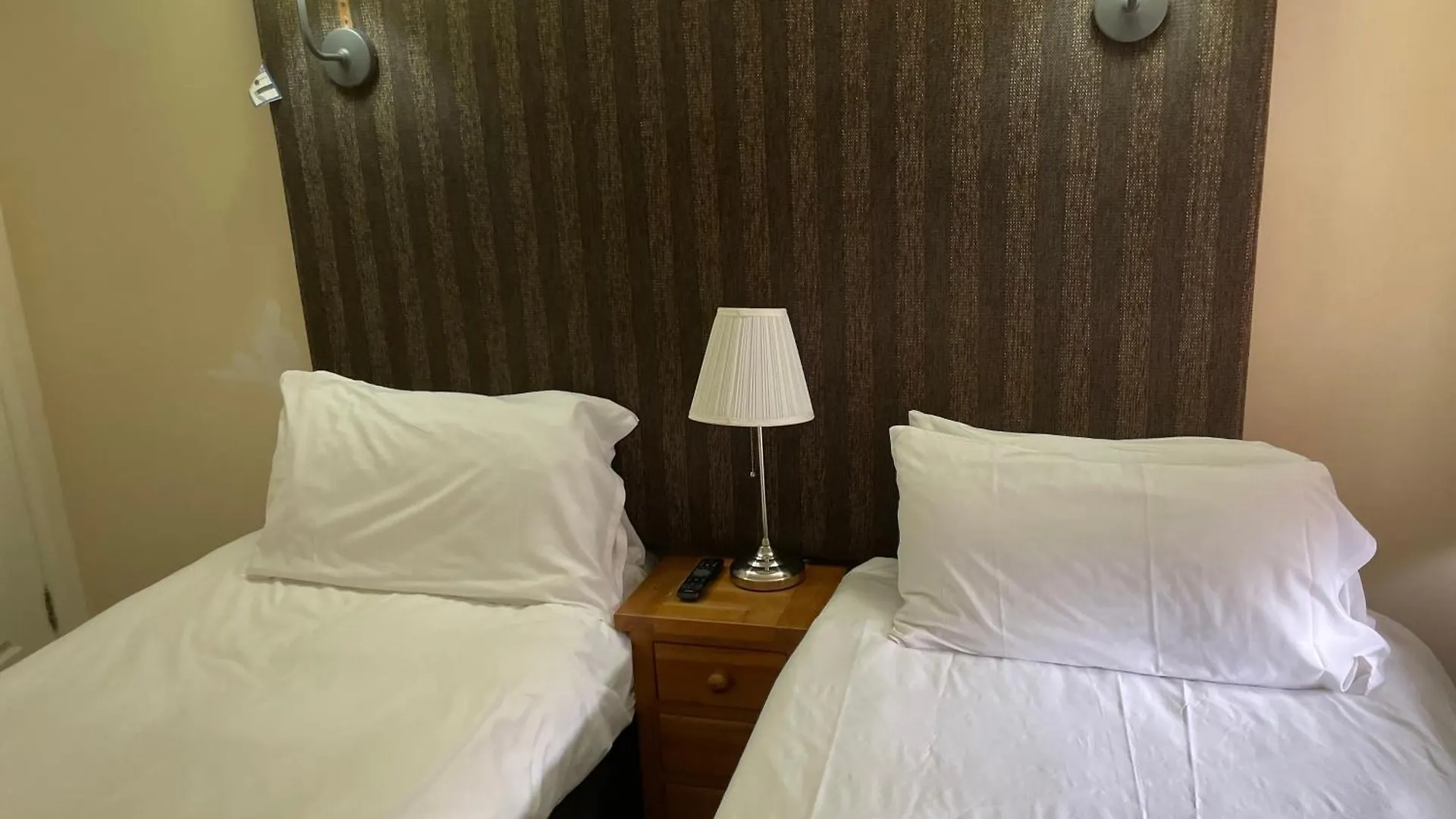 Bridge Farm Guesthouse Rooms Dundry